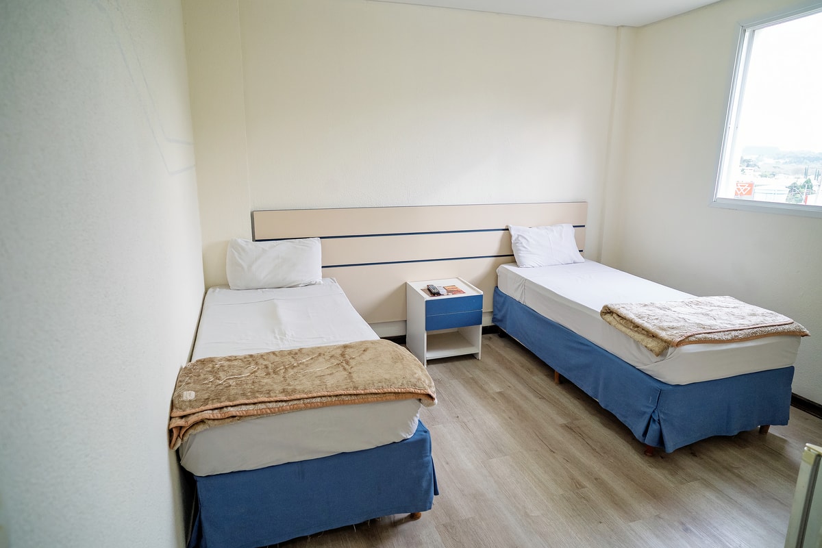 Quarto Duplo